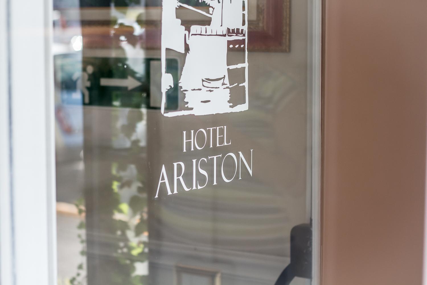 Hotel Ariston Livorno Exterior photo